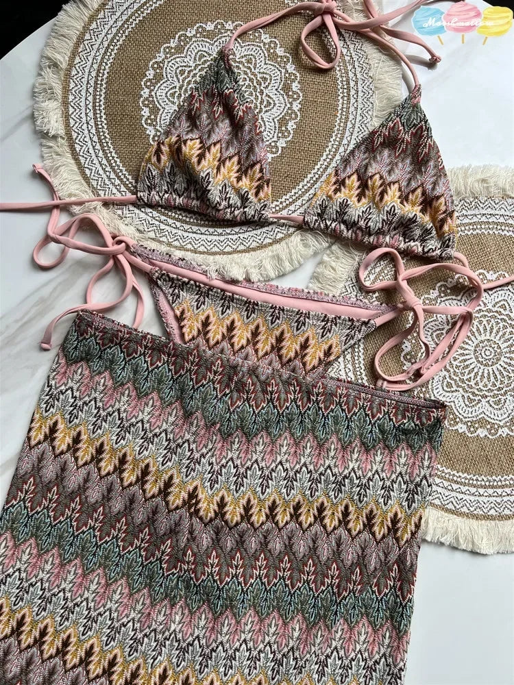 Maillot de bain femme, jupe bikini tricotée à motifs de feuilles d'érable colorées, ensemble trois pièces.